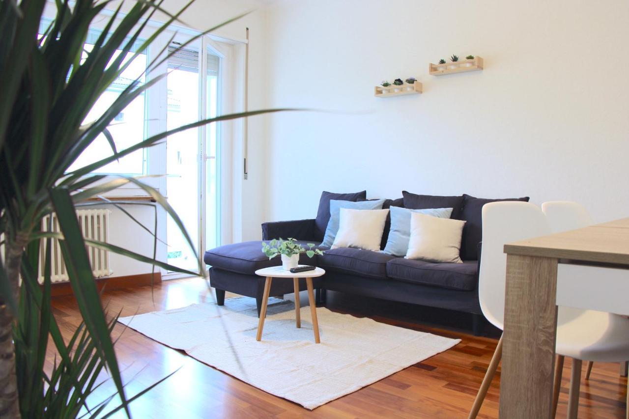 Cozy Apartment With Free Parking & Close To Lake Лугано Екстериор снимка